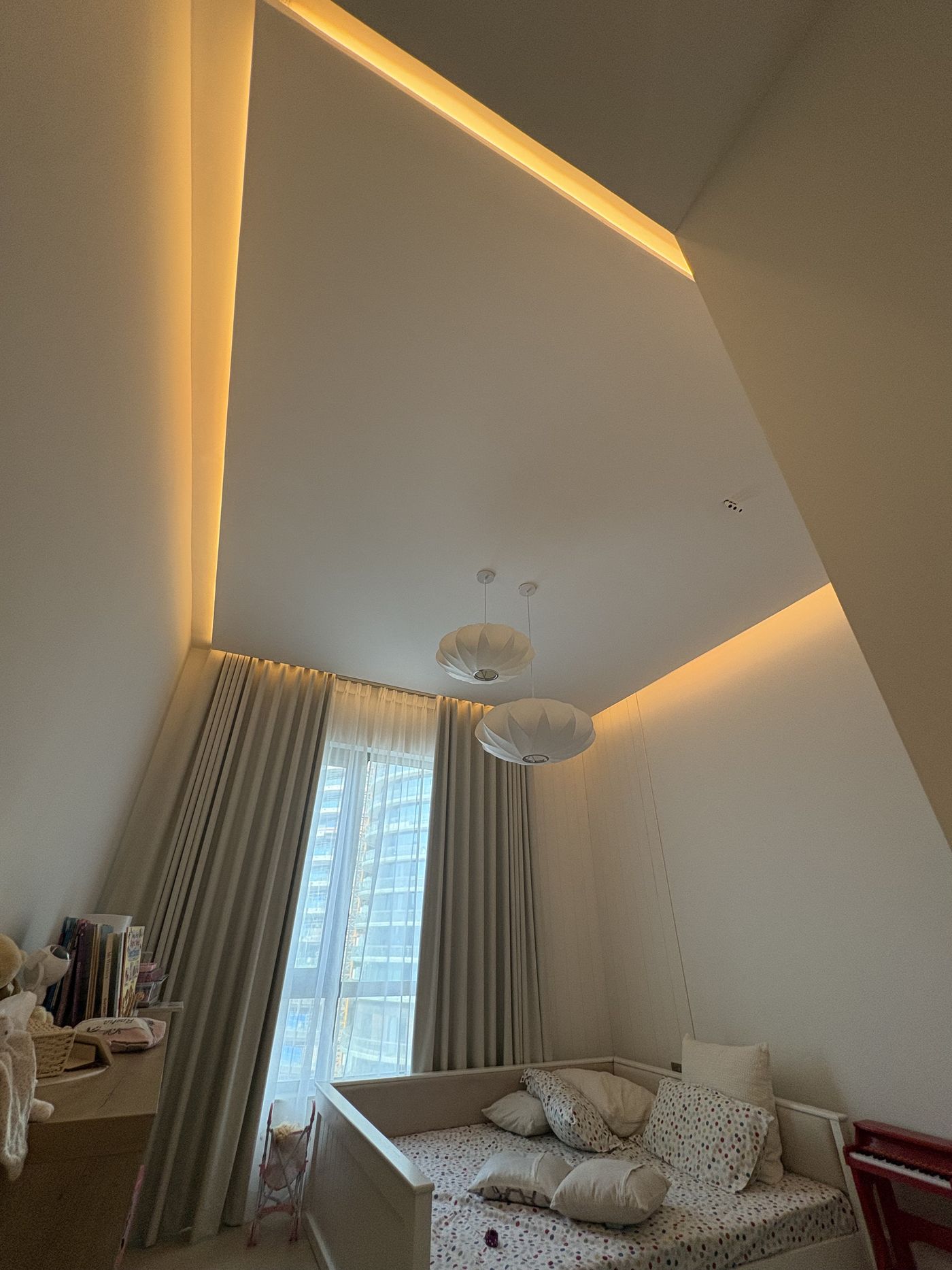 South Ridge Apartment — image 5