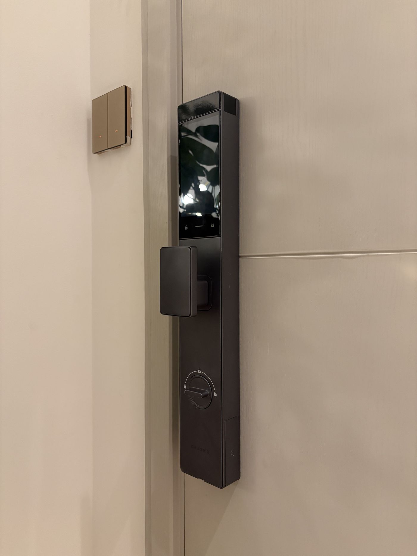 South Ridge Apartment — image 7